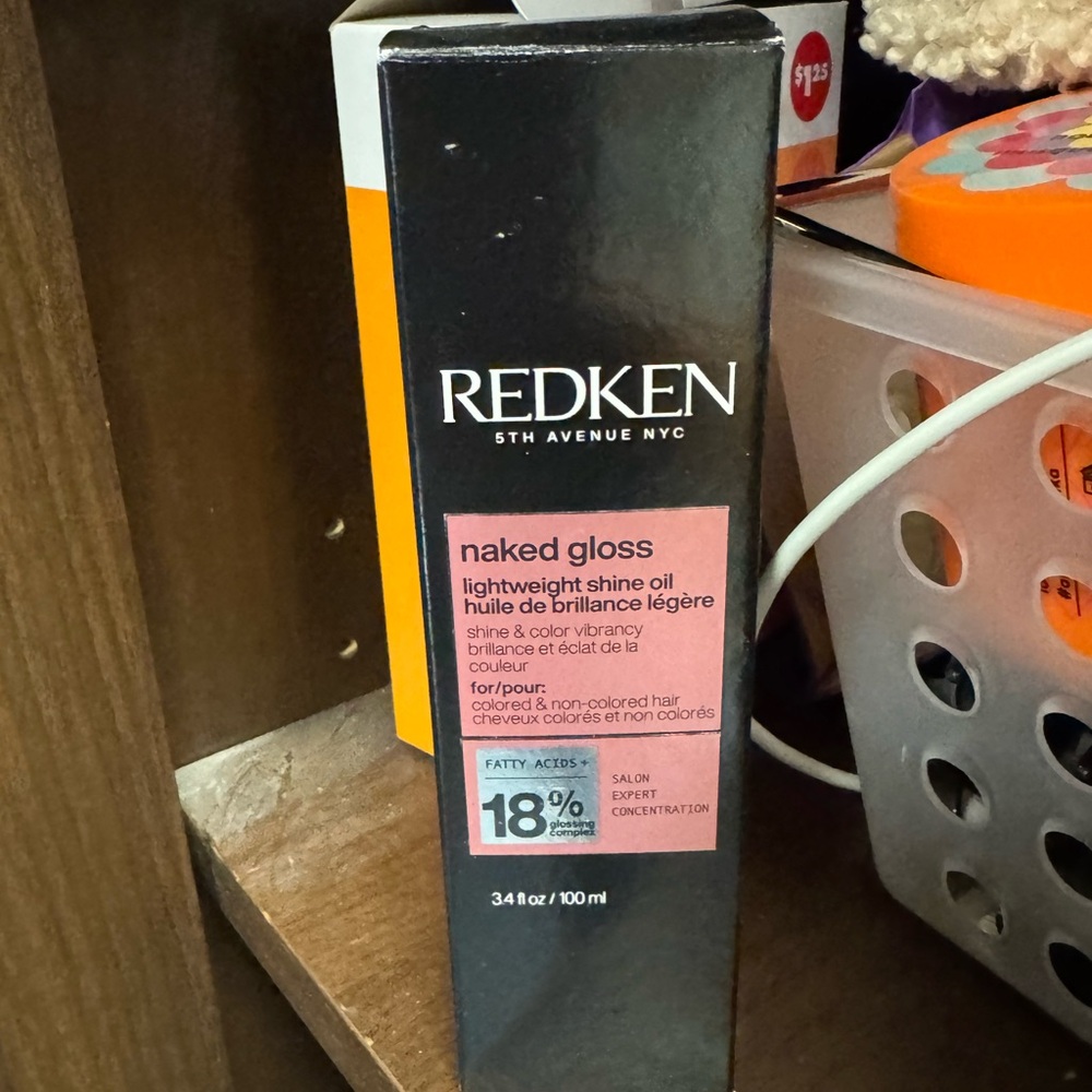 REDKEN NAKED GLOSS LIGHTWEIGHT OIL